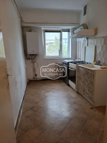 apartament-2-camere-zona-primaverii-piata-mica-etaj-3-0