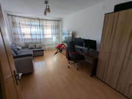 apartament-2-camere-decomandat-podu-ros-piata-nicolina