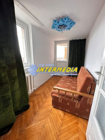 apartament-2-camere-decomandat-de-inchiriat-in-alba-iulia-centru-4