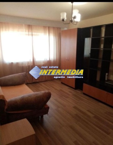 apartament-cu-2-camere-decomandat-de-vanzare-in-alba-iulia-zona-mall-mobilat