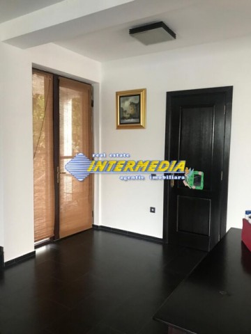 casa-dpe-de-inchiriat-in-alba-iulia-zona-cetate-350-mp-si-teren-600-mp-25