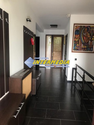 casa-dpe-de-inchiriat-in-alba-iulia-zona-cetate-350-mp-si-teren-600-mp-19