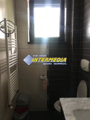 casa-dpe-de-inchiriat-in-alba-iulia-zona-cetate-350-mp-si-teren-600-mp-48