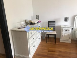 casa-dpe-de-inchiriat-in-alba-iulia-zona-cetate-350-mp-si-teren-600-mp-56