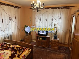 apartament-cu-2-camere-de-vanzare-in-cetate-cu-teren-aferent-75-mp-cu-cf-10