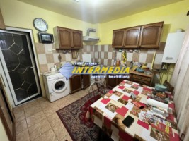 apartament-cu-2-camere-de-vanzare-in-cetate-cu-teren-aferent-75-mp-cu-cf-12