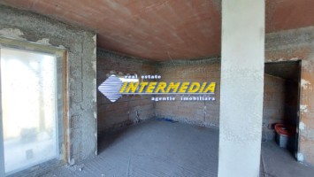 casa-noua-pe-finisata-la-cheie-cu-toate-utilitatiile-zona-alba-micesti-in-alba-iulia-4