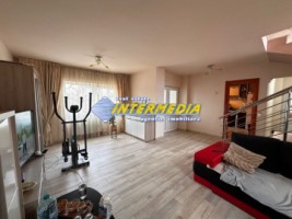 casa-p1-de-vanzare-in-centru-finisata-2013-mobilata-utilata-complet-alba-iulia-3