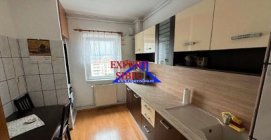 inchiriez-apartament-2-camere-decomandatrenovatzona-mihai-viteazul-4