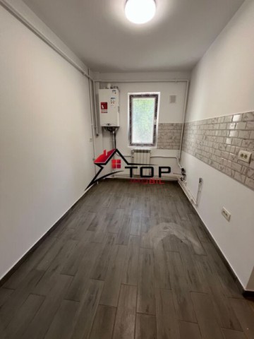 vanzare-apartament-2-camere-decomandat-tatarasi-renovat-complet-etaj-1-4