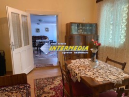 vanzare-casa-4-camere-curete-si-gradina-2600-mp-comciugud-la-asfalt-toate-utilitatiile-18