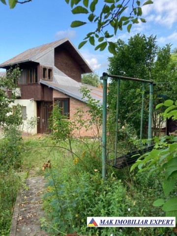 vila-de-vanzare-arges-vila-5-camere-cu-piscina-si-teren-de-1020-mp-in-balilesti-3