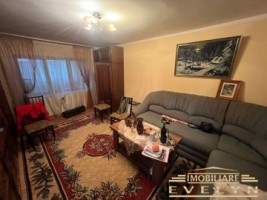 de-vanzare-apartament-3-camere-tip-decomandat-zona-savenilor-pret-64900-euro-negociabil