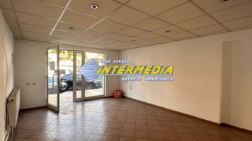 liber-44-mp-spatiu-comercial-de-inchiriat-bulevard-piata-cetate-alba-iulia