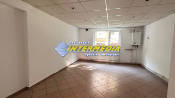 liber-44-mp-spatiu-comercial-de-inchiriat-bulevard-piata-cetate-alba-iulia-11