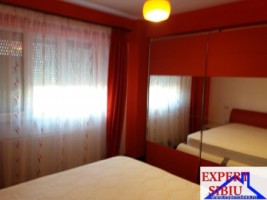 inchiriez-apartament-3-camere-recent-renovatzona-turnisor-1