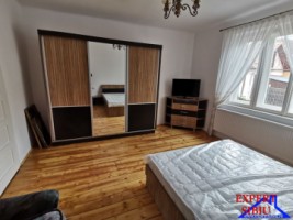 inchiriez-ap2-camere-decomandat-la-casarenovatzona-p-ta-cluj-3