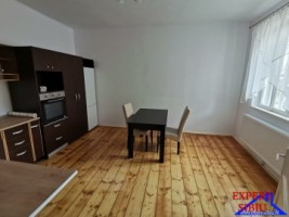 inchiriez-ap2-camere-decomandat-la-casarenovatzona-p-ta-cluj-5