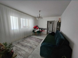 apartament-3-camere-podu-ros-splai-bahlui-etaj-2-0