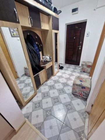 apartament-2-camere-zona-piata-mare-et-47-4