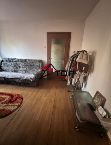 apartament-2-camere-semidecomandat-podu-ros-3