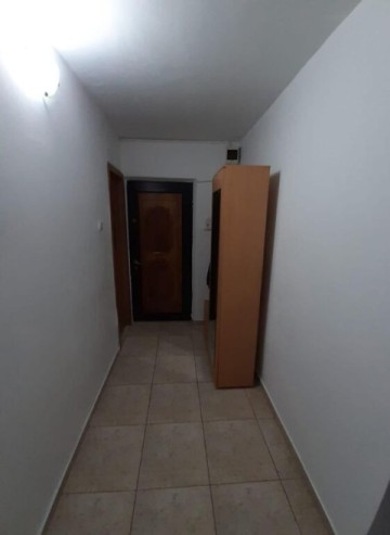 apartament-3-camere-calea-nationala-zona-bazar-65000-pret-negociabil-6