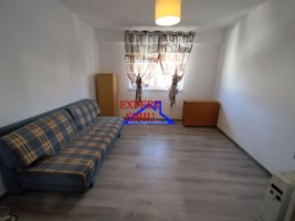 vand-garsoniera-1-camerarecent-renovta-zona-lazaret