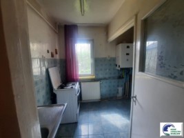 sinaia-apartament-cu-2-camere-parter-2