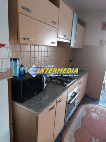 apartament-2-camere-cetate-de-inchiriat-mobilat-alba-iulia-zona-mercur-4