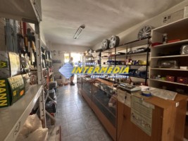 inchiriere-spatiu-comercial-la-bulevard-34-mp-cu-centrala-termopane-si-contoare-separate-alba-iulia-cetate-3