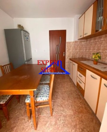 inchiriez-apartament-2-camere-decomandatzona-terezian