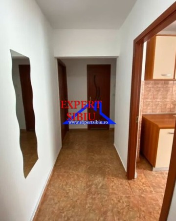 inchiriez-apartament-2-camere-decomandatzona-terezian-6