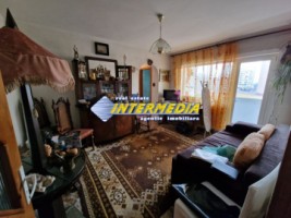 apartament-4-camere-de-vanzare-in-alba-iulia-zona-cetate