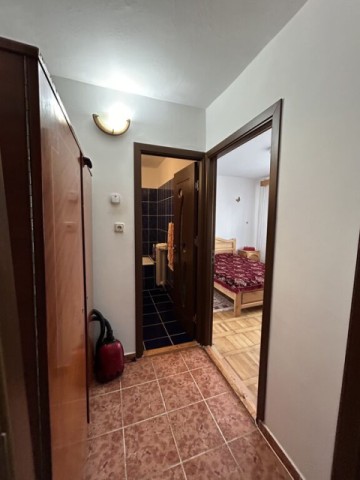 de-inchiriat-apartament-2-camere-zona-capat-1-pret-250-2