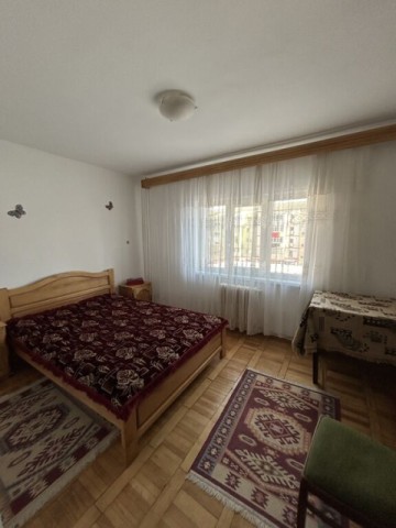 de-inchiriat-apartament-2-camere-zona-capat-1-pret-250-1