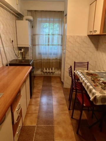 de-inchiriat-apartament-2-camere-zona-calea-nationala-300-4