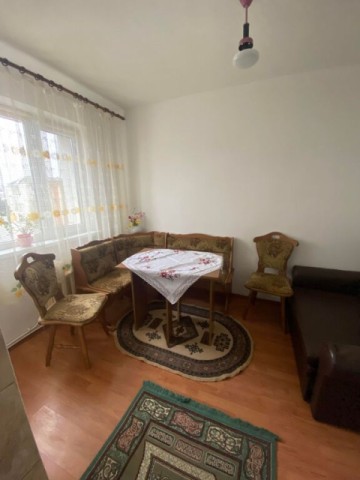 apartament-2-camere-zona-est-clinic-suprafata-de-45-mp-1300-lei-2