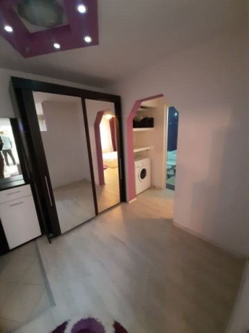 apartament-2-camere-de-lux-mobilat-utilat-zona-scoala-nr8-300-euro-7