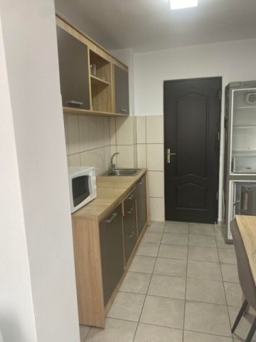 apartament-2-camere-zona-bucovina-suprafata-de-47-mp-300-euro-3