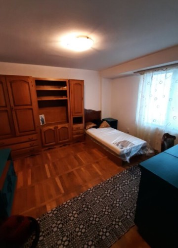 apartament-3-camere-de-inchiriat-zona-marchian-2