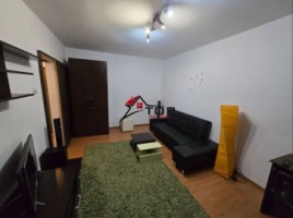 apartament-2-camere-decomandat-podu-ros-sens-giratoriu-1