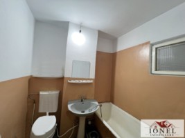 vanzare-apartament-doua-camere-etaj-1-cetate-alba-iulia-3