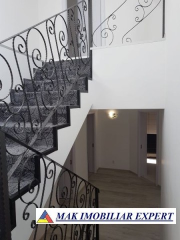 vila-7-camere-cu-teren-295-mp-de-vanzare-in-bragadiru-prelungirea-ghencea-ilfov-15