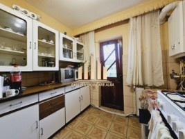 apartament-2-camere-decomandate-cetate-mercur-2