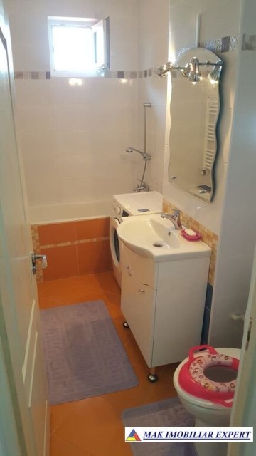 de-vanzare-apartament-2-camere-confort-1-etaj-4-din-4-dacia-marasesti-pitesti-arges-9