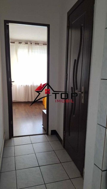 apartament-2-camere-decomandat-podu-ros-n-iorga-1