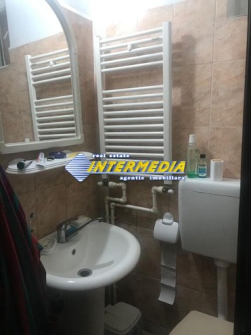 casa-de-vanzare-cu-3-camere-in-alba-iulia-zona-centru-2