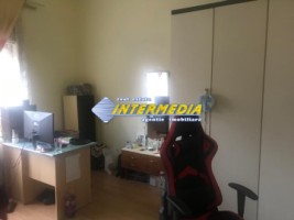 casa-de-vanzare-cu-3-camere-in-alba-iulia-zona-centru-11