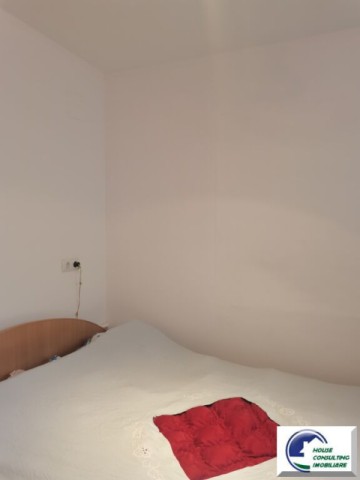 inchiriere-apartament-cu-doua-camere-situat-in-zamora-24