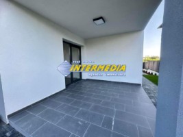 casa-4-camere-finisata-complet-cetate-cu-toate-utilitatile-14